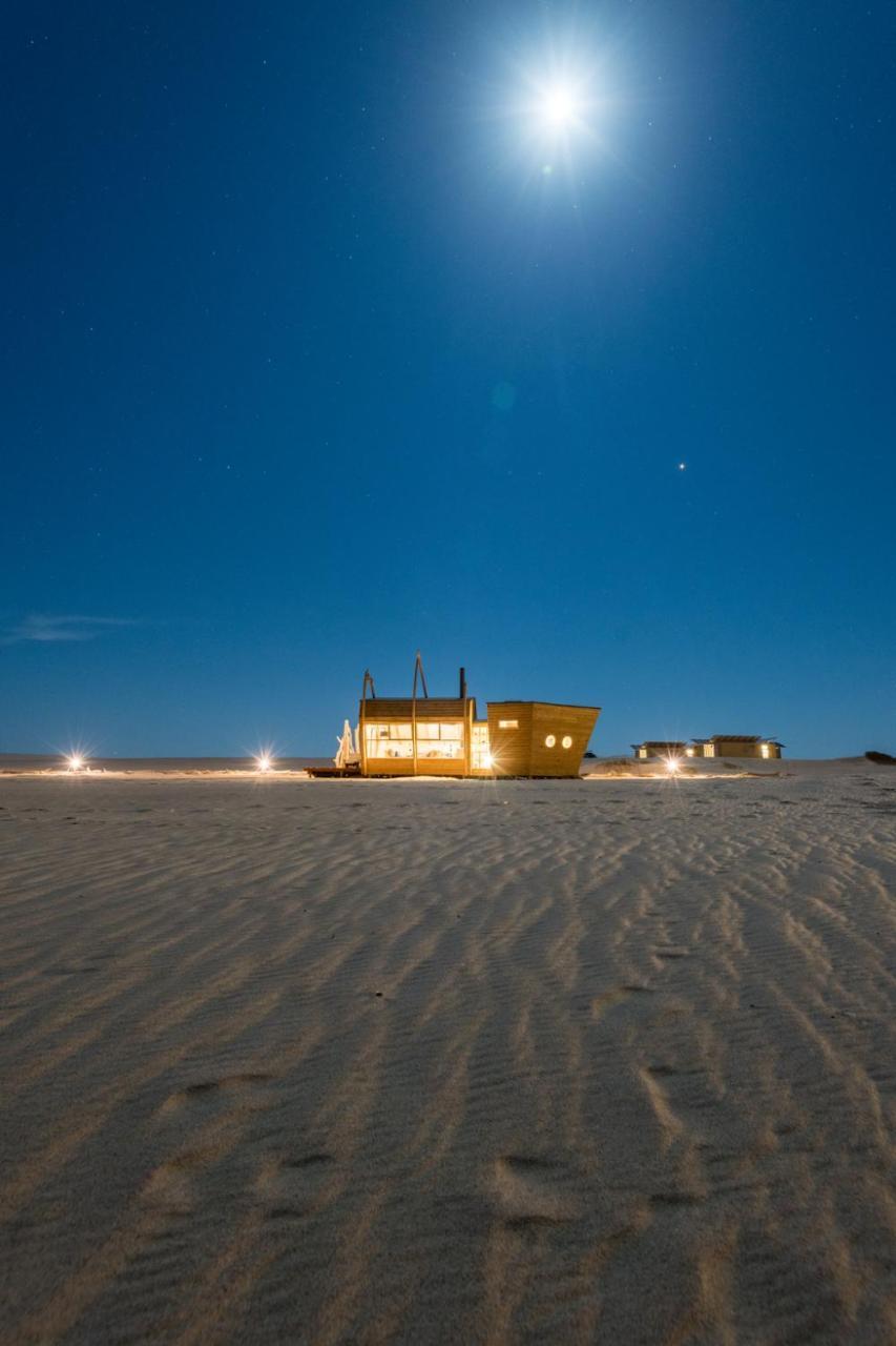 Shipwreck Lodge Mowebaai Eksteriør billede
