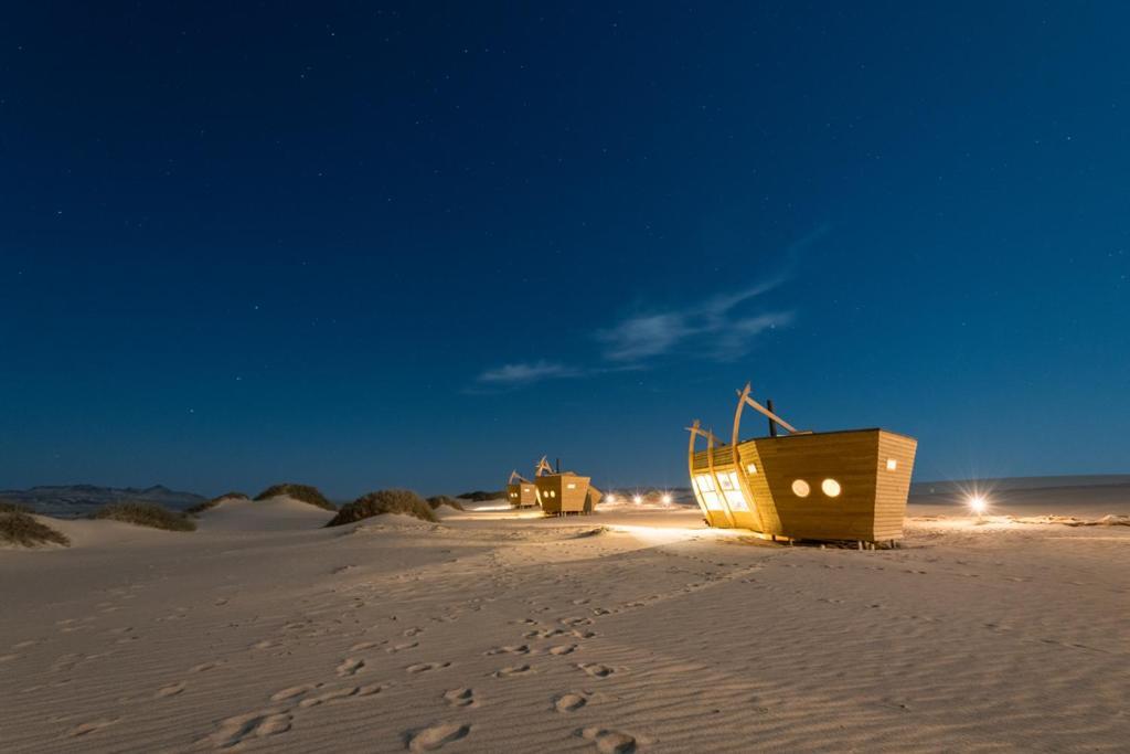 Shipwreck Lodge Mowebaai Eksteriør billede